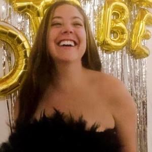 Meet your Posher, Carolyn